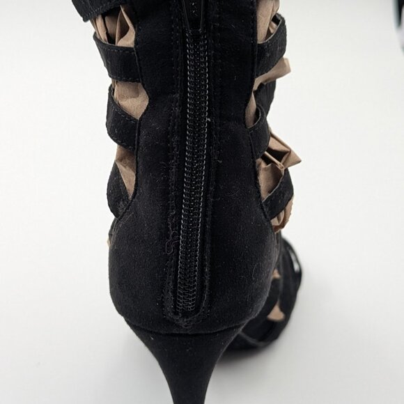 DIBA Black Velvet Strappy Gladiator Stiletto Sandals, Size 7.5M - NEVER WORN - Picture 4 of 7